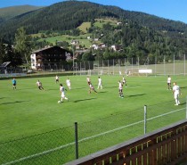 SFIDA IN CASA, BIANCHI BATTONO ROSA 2 A 0. ZAMPARINI “BUONA OCCASIONE PER STUDIARE I GIOCATORI” SFIDA IN CASA, BIANCHI BATTONO ROSA 2 A 0. ZAMPARINI “BUONA OCCASIONE PER STUDIARE I GIOCATORI”