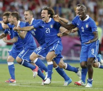 ITALIA-BULGARIA: DA MARTEDI’ 3 SETTEMBRE BIGLIETTI IN VENDITA ANCHE AL “BARBERA” – RIEMPIAMOLO ! ITALIA-BULGARIA: DA MARTEDI’ 3 SETTEMBRE BIGLIETTI IN VENDITA ANCHE AL “BARBERA” – RIEMPIAMOLO !