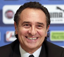ITALIA-BULGARIA . VIDEO PRANDELLI e CHIELLINI ITALIA-BULGARIA . VIDEO PRANDELLI e CHIELLINI