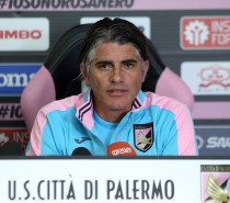 Rosanerosiamonoi di sabato 4 Marzo 2017 Rosanerosiamonoi di sabato 4 Marzo 2017