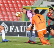 Ternana – Palermo 0-0, vincono Bari e Catania (VIDEO)