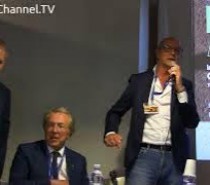 Tavola Rotonda “Il Tennis allunga la vita” conduce Nino Randazzo Tavola Rotonda “Il Tennis allunga la vita” conduce Nino Randazzo