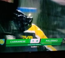 Carrarese – Palermo 1-0 Solo fumo (VIDEO) Carrarese – Palermo 1-0 Solo fumo (VIDEO)