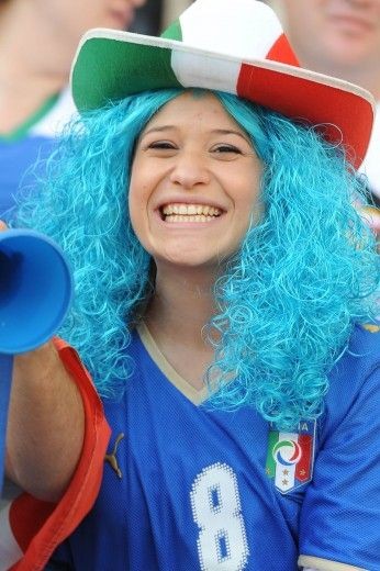 n_nazionale_italiana-tifosa1649689