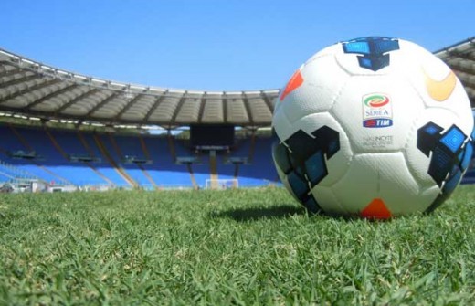 serie A con pallone campo logo