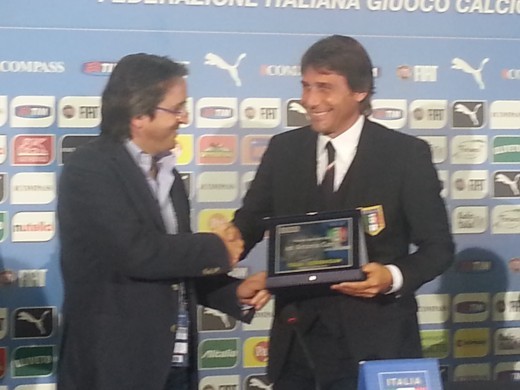 Consegna Targa Ussi a Conte - ITA-Azeirbaijan 9.10 (3)