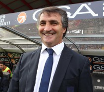 Lopez in volo per l’Italia. De Canio alternativa. Guidolin ? Lopez in volo per l’Italia. De Canio alternativa. Guidolin ?