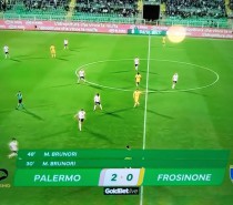 Palermo – Frosinone 2-0. Avanti (Video) Palermo – Frosinone 2-0. Avanti (Video)